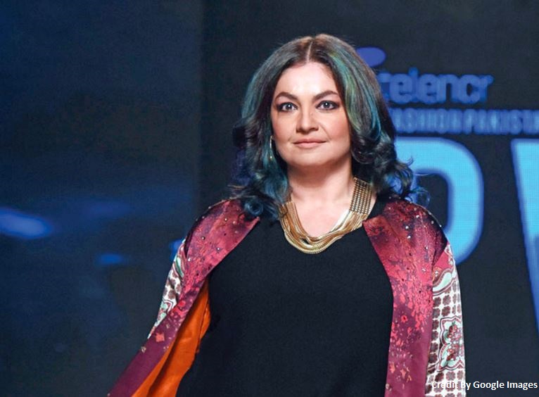 Pooja Bhatt 