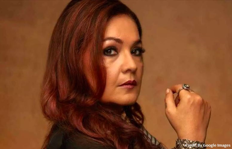 Pooja Bhatt 