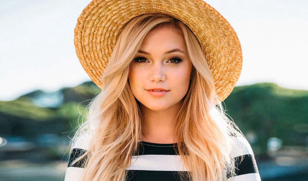 Olivia Holt