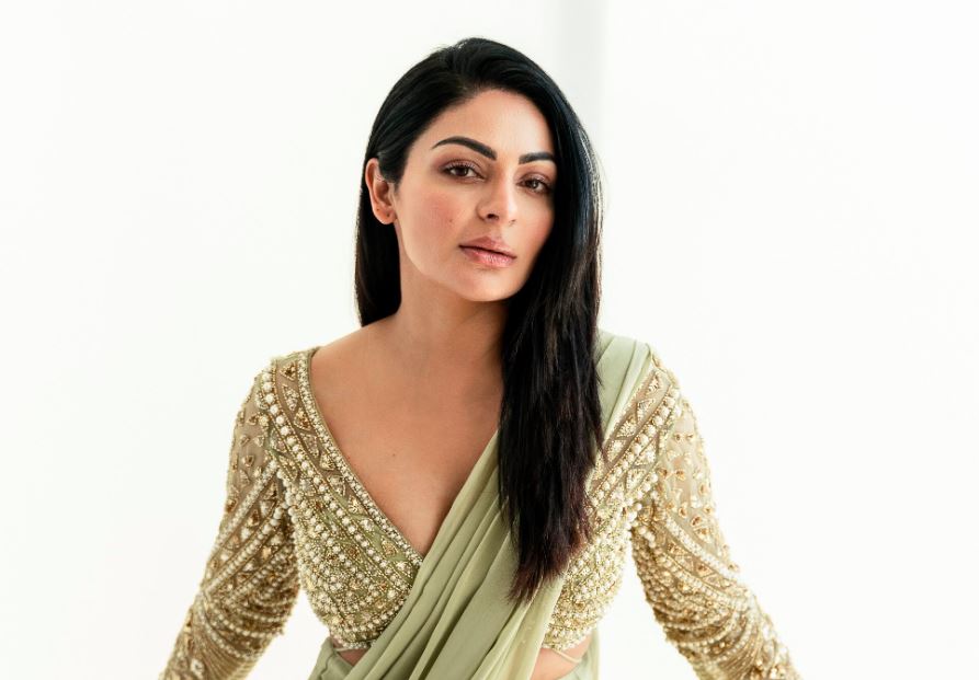 Neeru Bajwa 