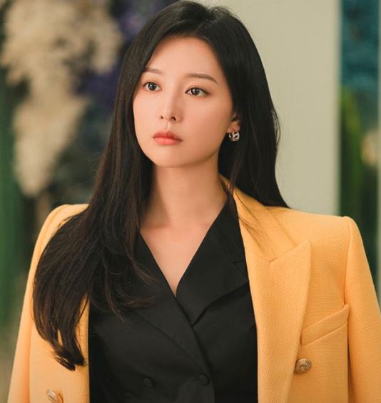 Kim Ji-Won beauty