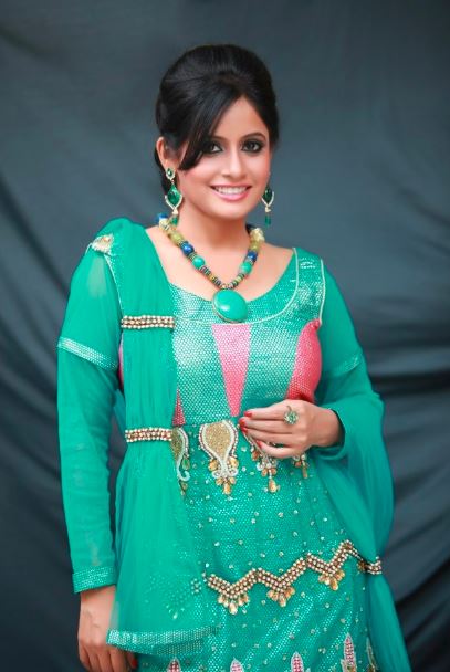 Miss Pooja beauty
