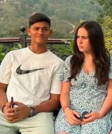 yashasvi jaiswal with Maddie Hamilton